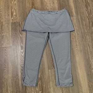 Prana Yoga Leggings with Skirt Gray/White Size S